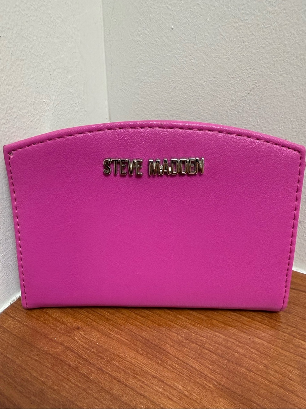 Steve Madden Casey Bright Pink Women's Wallet EUC